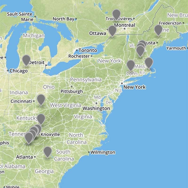 Screenshot of GeoJSON.io map showing earthquakes in the past month in the United States, with one point in Canada